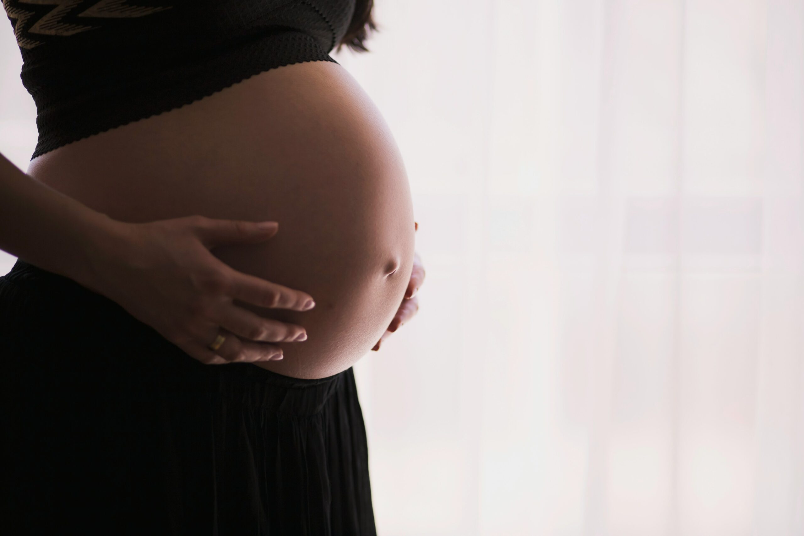 Salário maternidade: seu guia completo de direitos e solicitação - Fonte: Unsplash