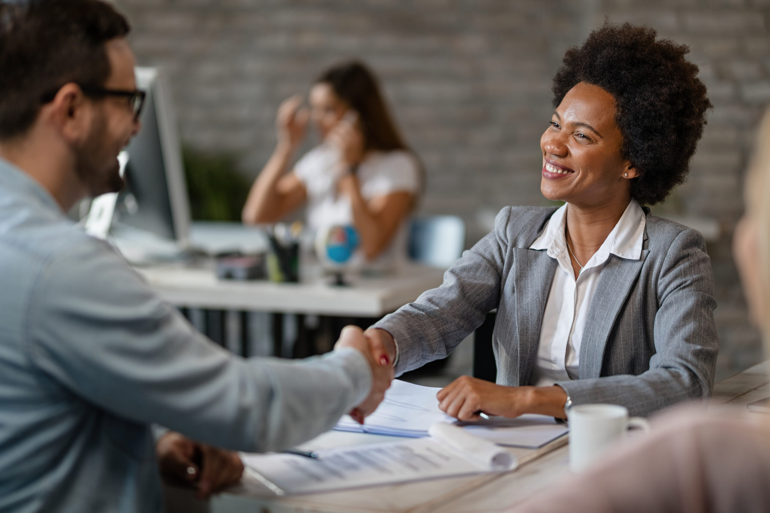 Financiamento ou empréstimo: guia completo para escolher - Fonte: Freepik